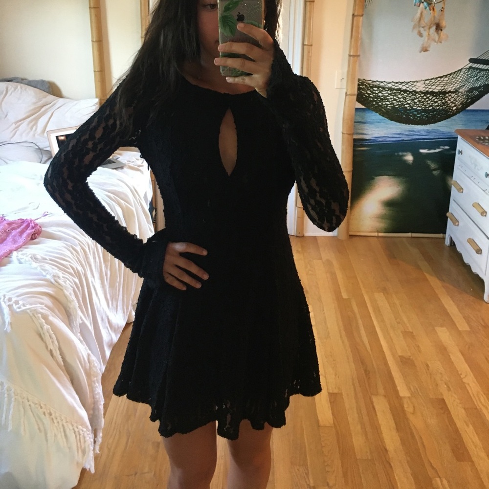 Black lace dress